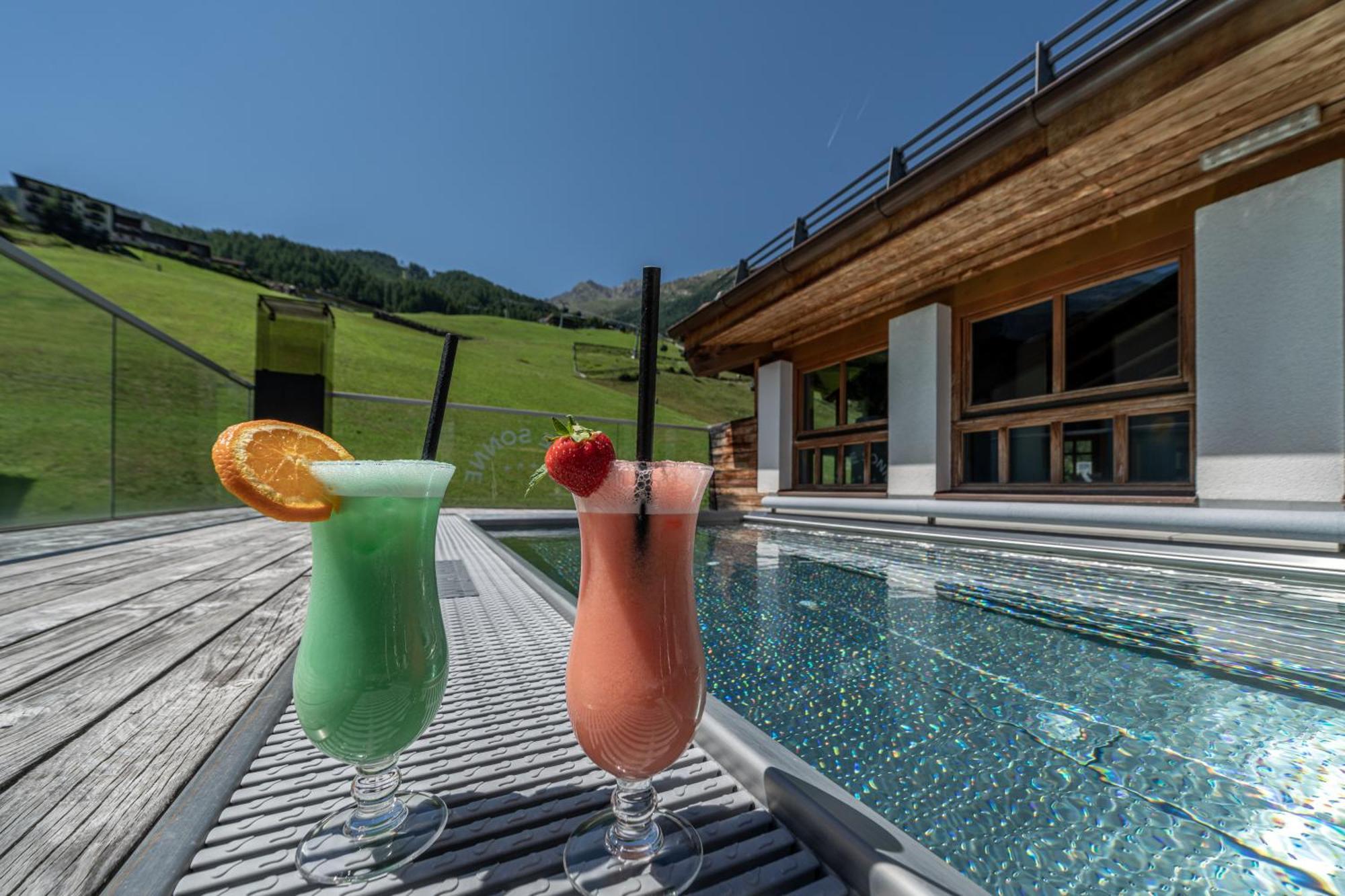 Hotel Liebe Sonne 4S Solden Bagian luar foto