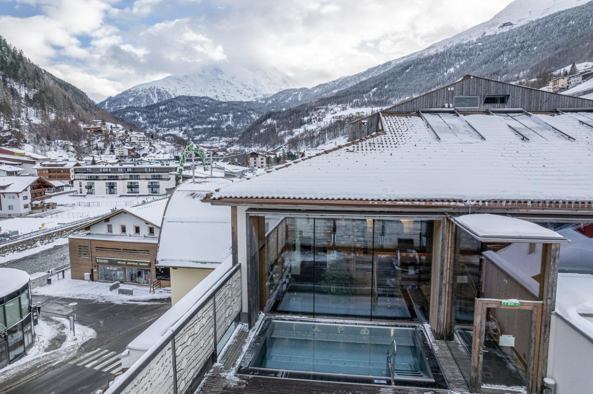 Hotel Liebe Sonne 4S Solden Bagian luar foto