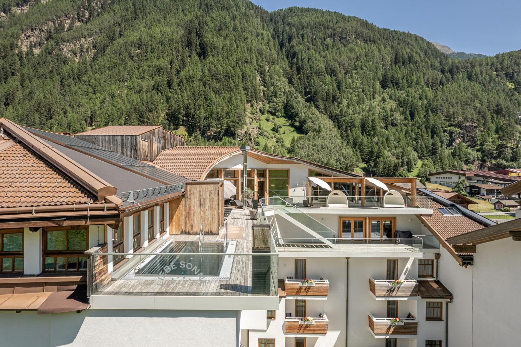 Hotel Liebe Sonne 4S Solden Bagian luar foto