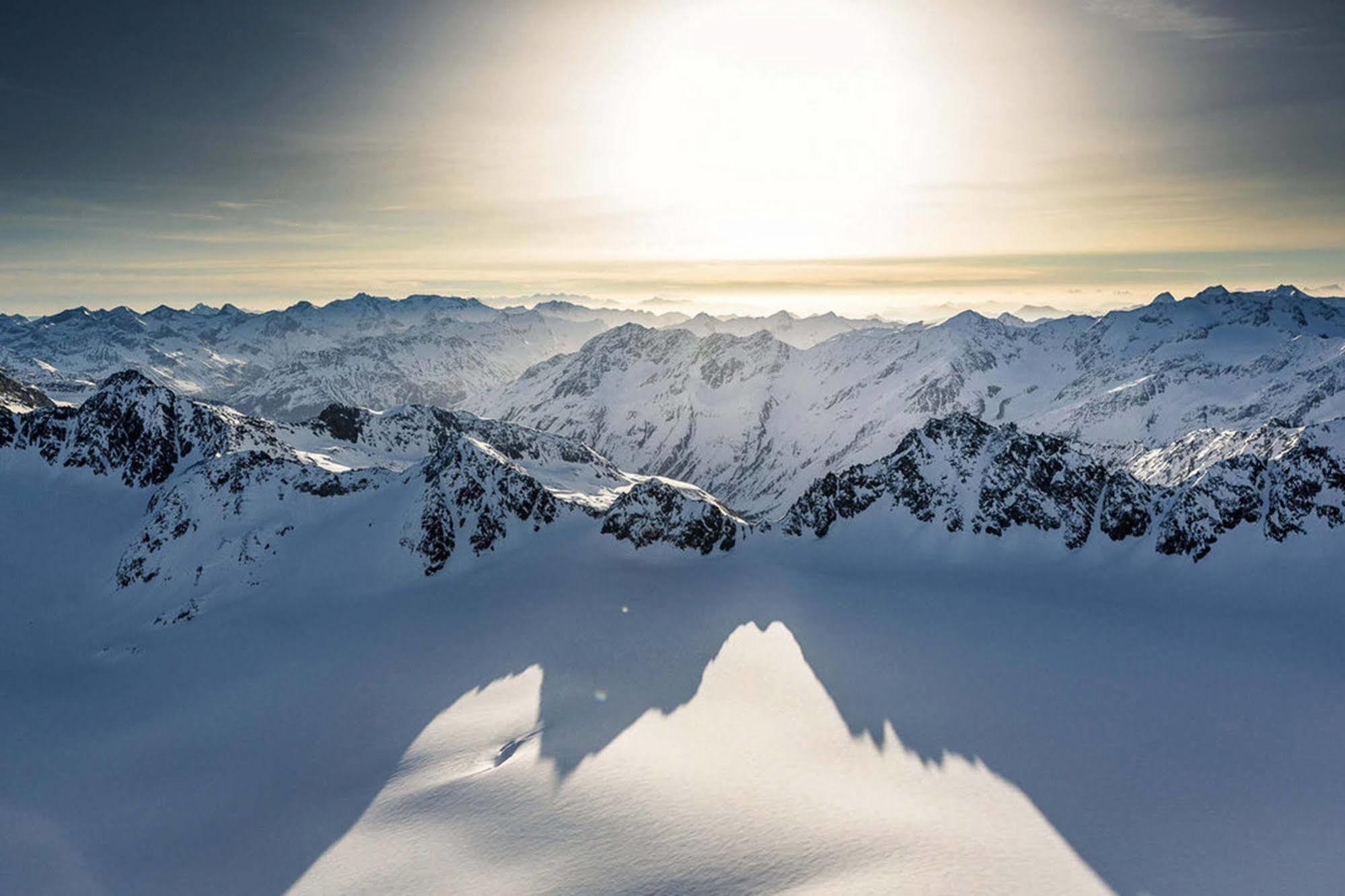 Hotel Liebe Sonne 4S Solden Bagian luar foto